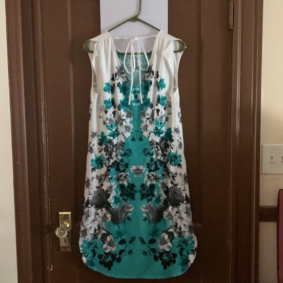 Sheath dress - Picture 2 of 4